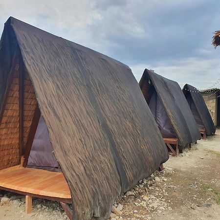 Calatagan'S Bahay Kubo - With Beach Access Batangas Exterior photo